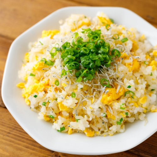 ارز مقلي بالبيض